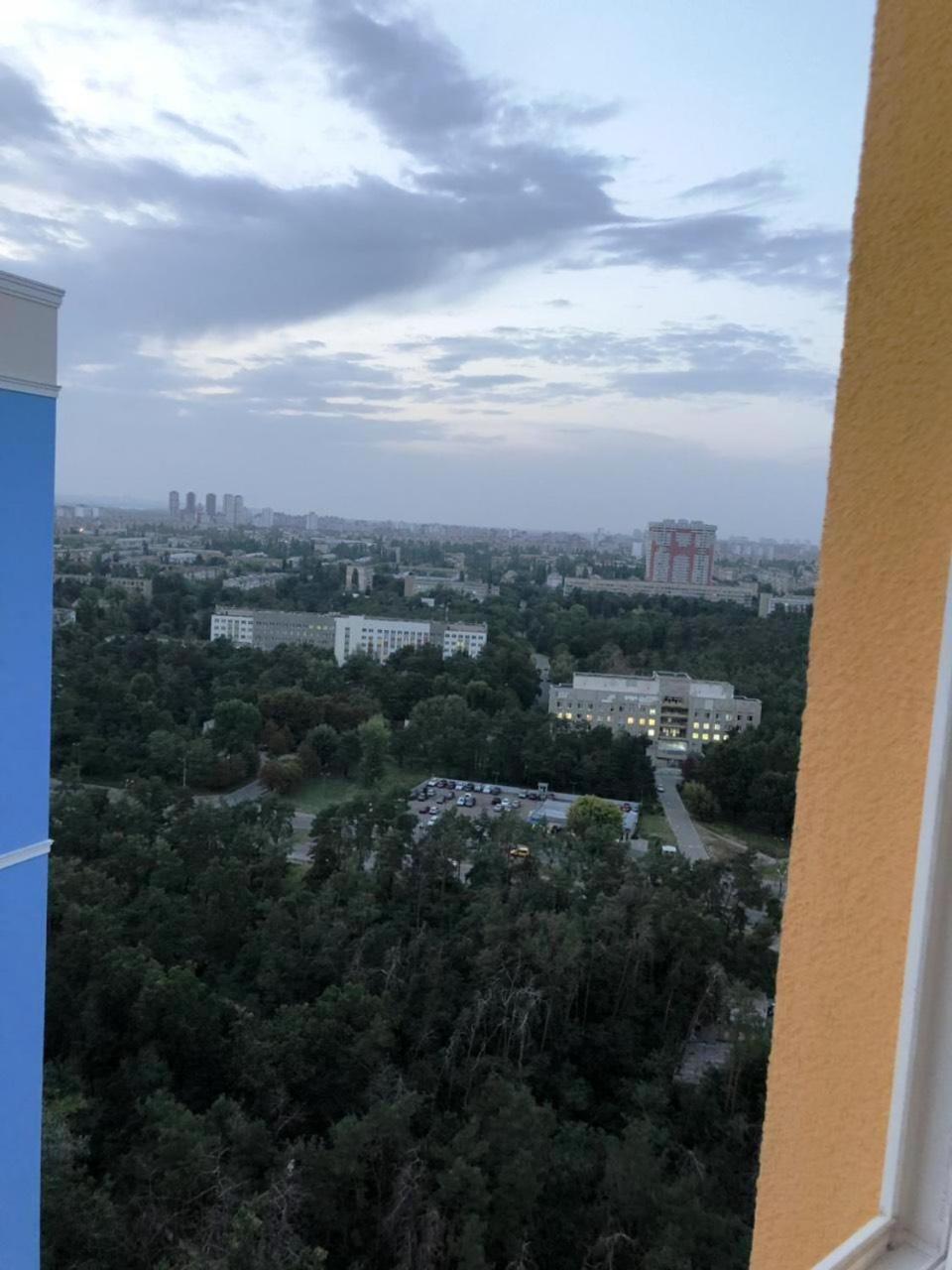 基輔Квартира Парковые Озера公寓 外观 照片